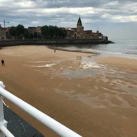 Begona 16 * Gijón